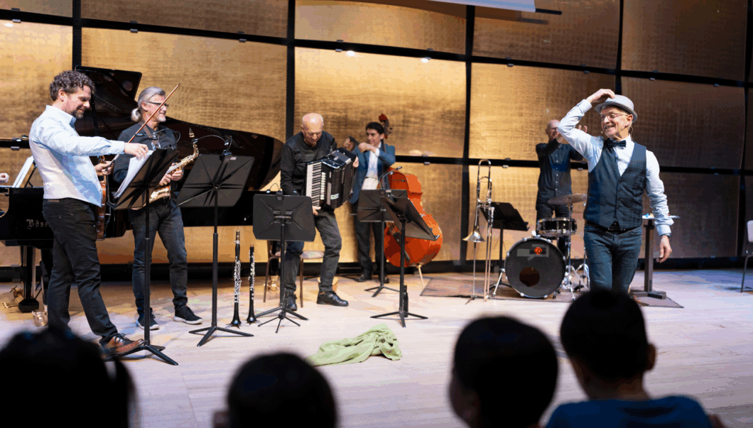 Albert Landertinger und das Linzer Tortenorchester.