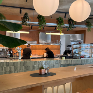 MICHLS deli eröffnet im CAPE 10