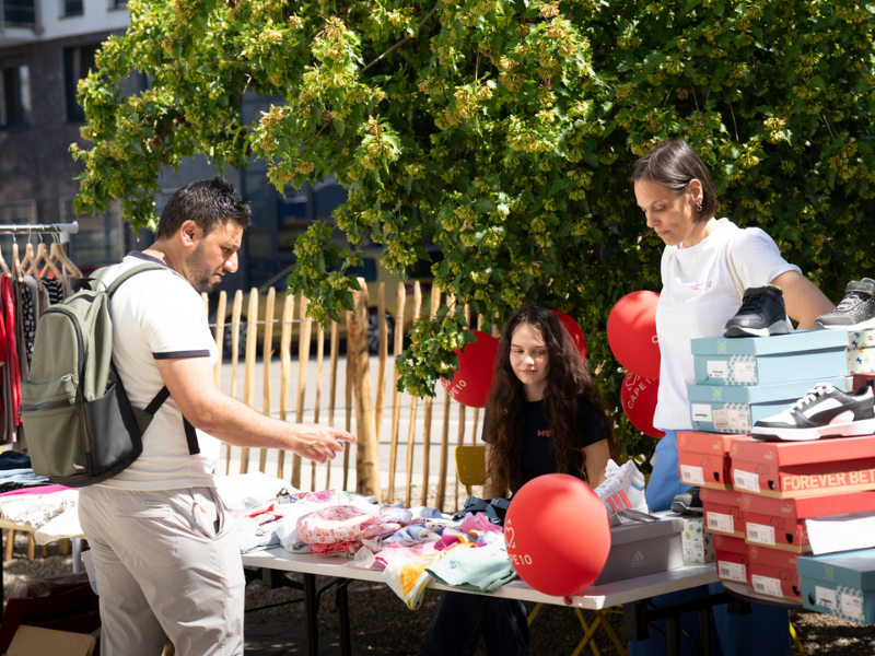 Ein Besuch des Family Days im CAPE 10 beim Steffl Kinder Sale Stand von CAPE 10.